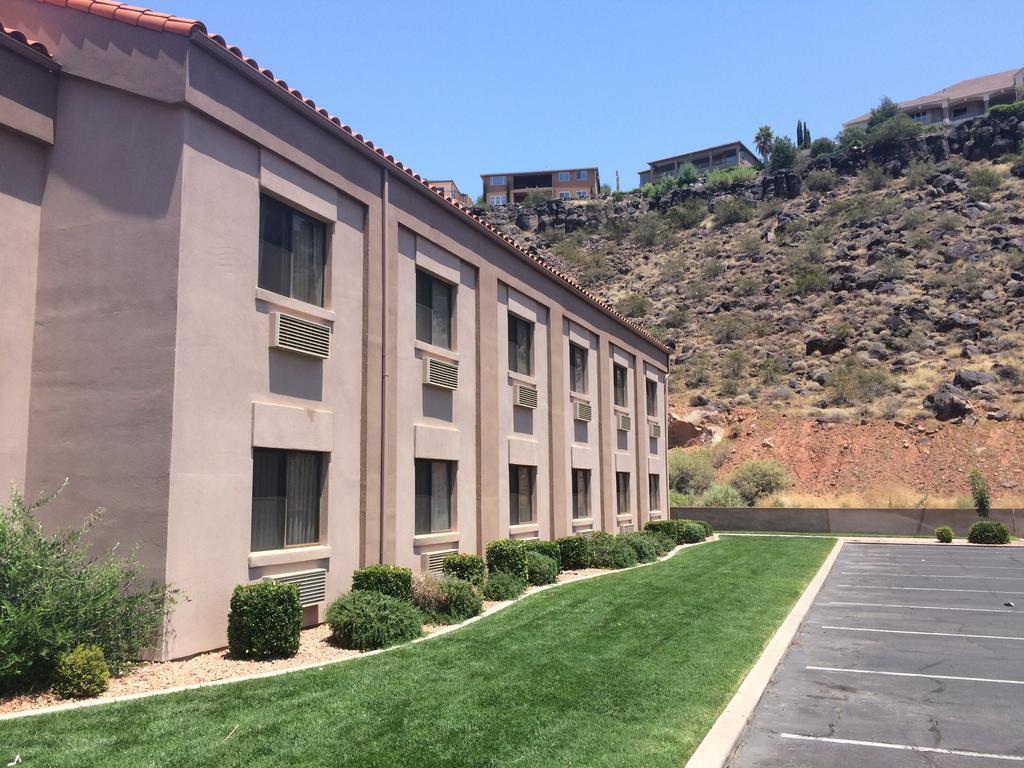 Ramada By Wyndham St George Hotel St. George Exterior photo